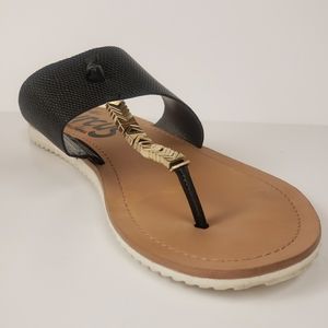 Circus by Sam Edelman Black & Gold Saxon Sandals
S